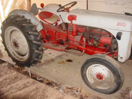 EARL HAZELTINE-BUFFALO RIDGE FARM AUCTION