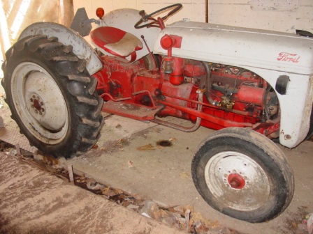 EARL HAZELTINE-BUFFALO RIDGE FARM AUCTION